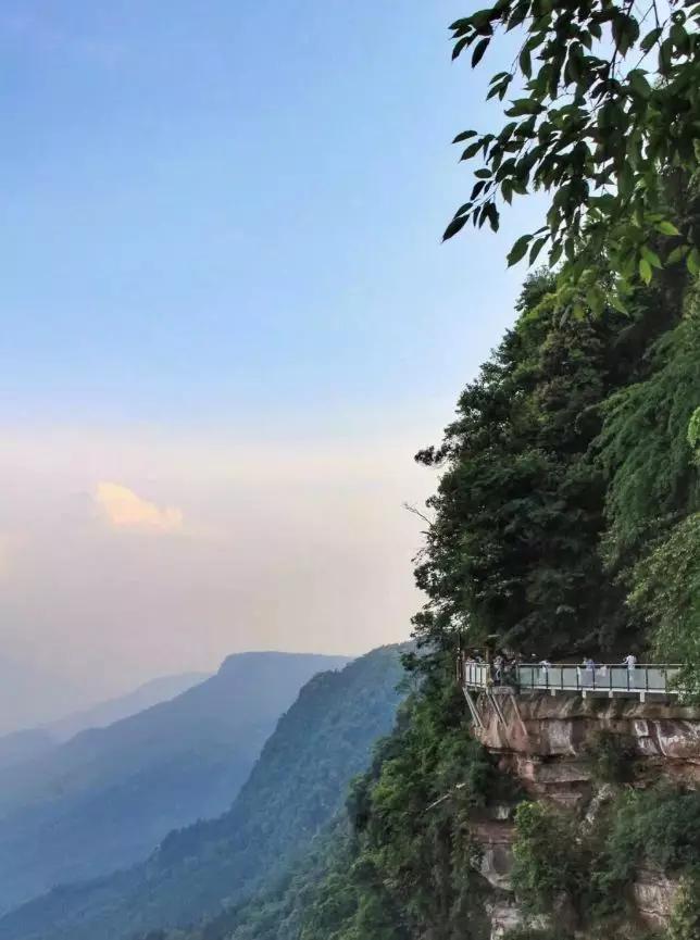 在玉屏山邂逅四川理想生活