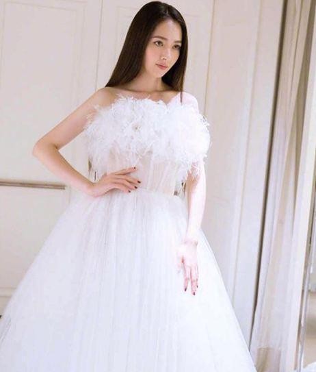 郭碧婷婚纱_郭碧婷婚纱礼服图片(2)