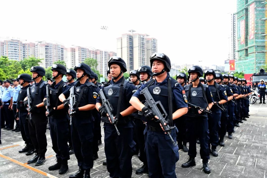 每日点兵最新视频 196b2b7a84054bf48d927979d07d5e79.jpeg