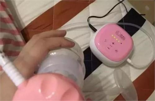                     十个妈妈九个问: 哺乳期生病到底能不能喂奶?