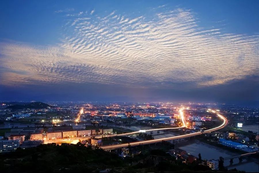 述及五十年代期间,水头至鳌江,鳌江至平阳县城,县城至瑞安南岸,瑞安至