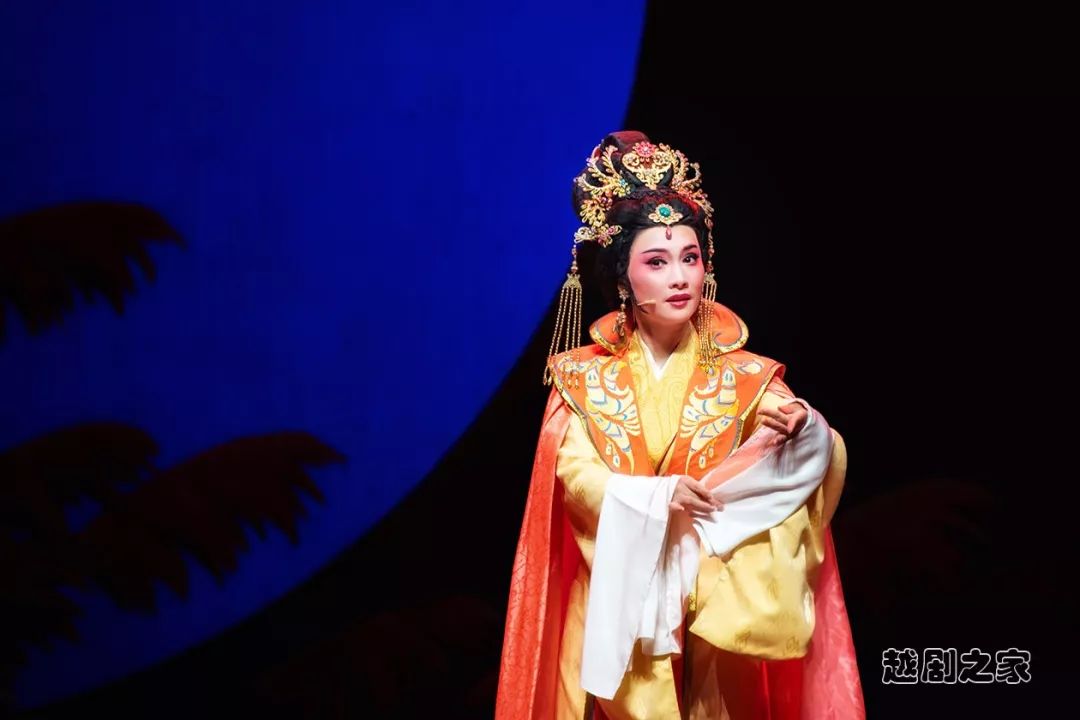 宋 弘——黄剑勋饰 曹惠娘——王 静饰 湖阳公主——刘丽英饰 刘 秀