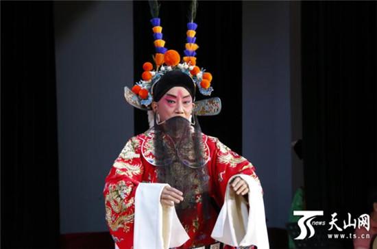 京剧坐宫杨延辉唱段耿其昌曲谱_京剧卡通人物(2)