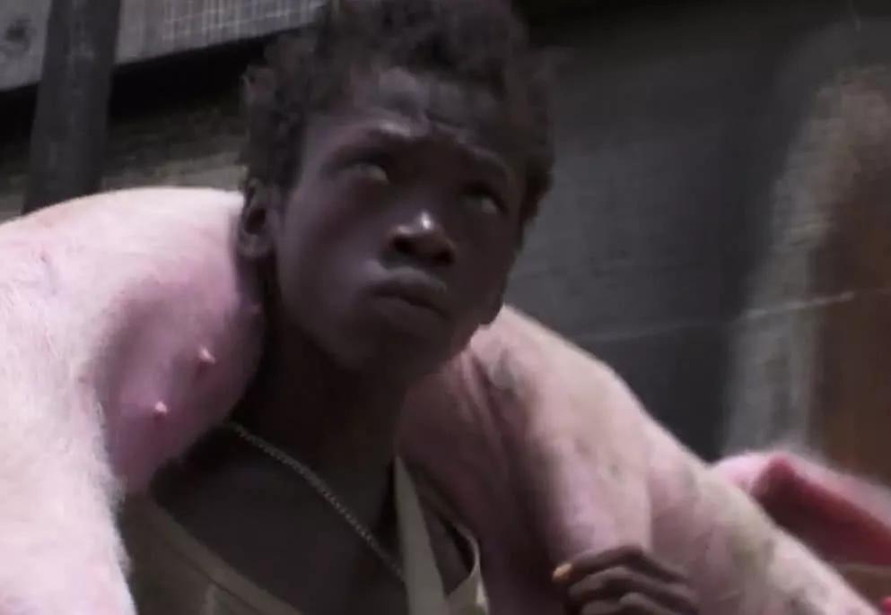 疯狗强尼:一部探讨战争与伦理的电影,看后深刻