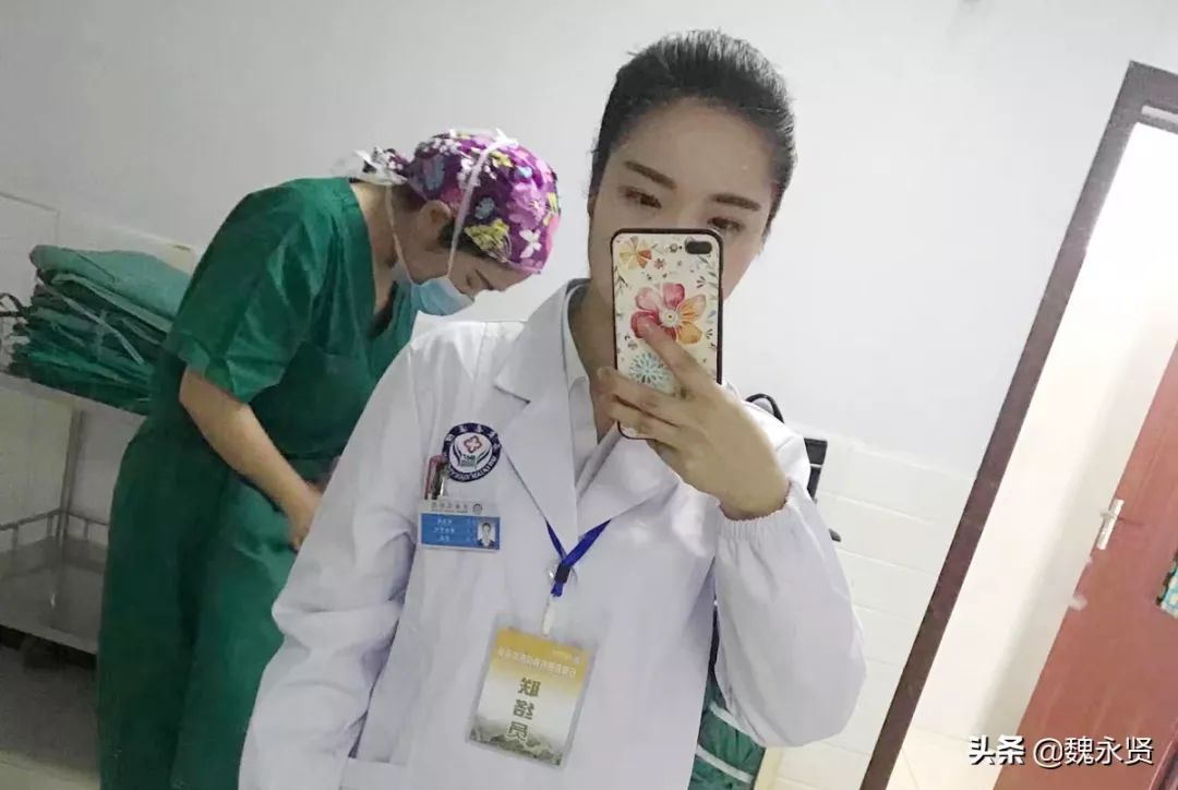 学医的90后女孩不当医生爱跳舞,辞掉医生工作把爱好做成了事业
