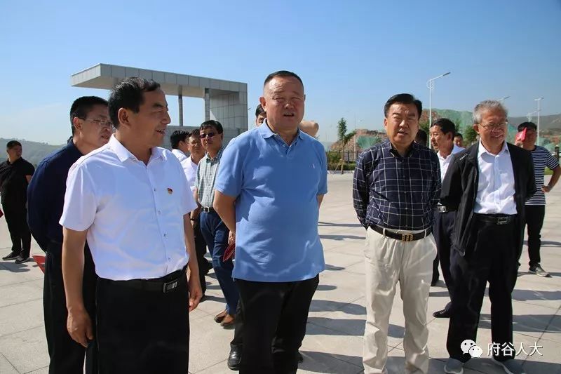 乌拉特前旗人大常委会考察组来府考察交流