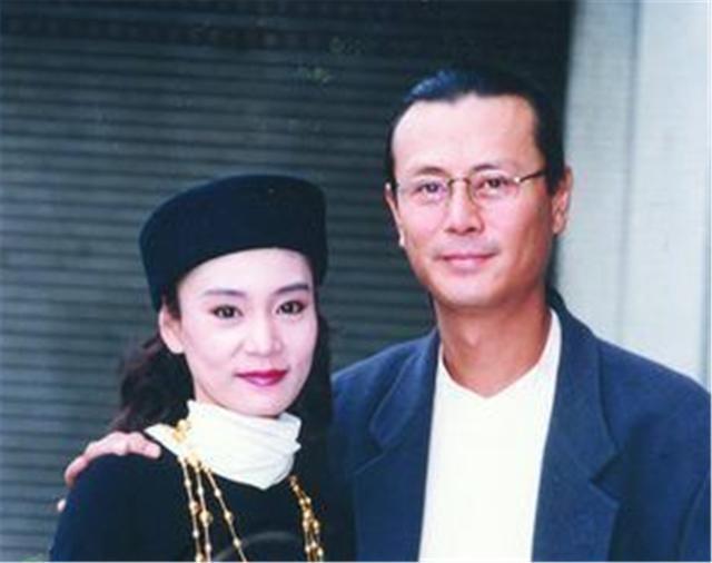 她是范冰冰的恩人,曾被抛弃流产不育,中年又意外丧夫,悲惨一生