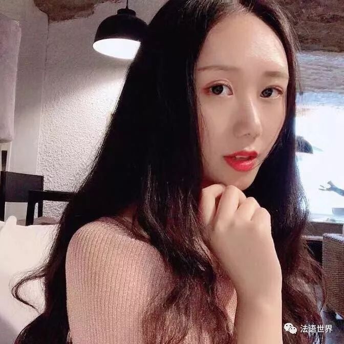 法语女生:在法国留学,爱烹饪,爱旅行,爱王者荣耀