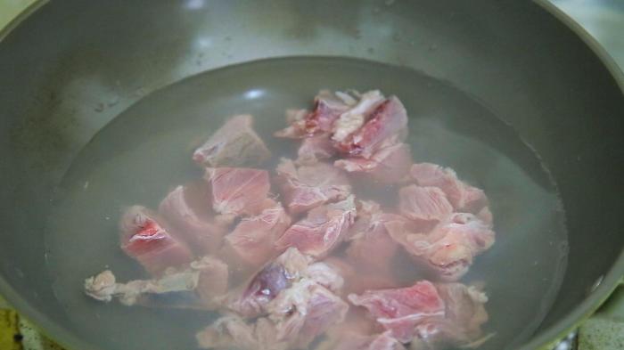 牛肉怎么炖汤给小孩吃好吃 7fea4a1f373444a8a07a3e56de1cefa4.jpeg