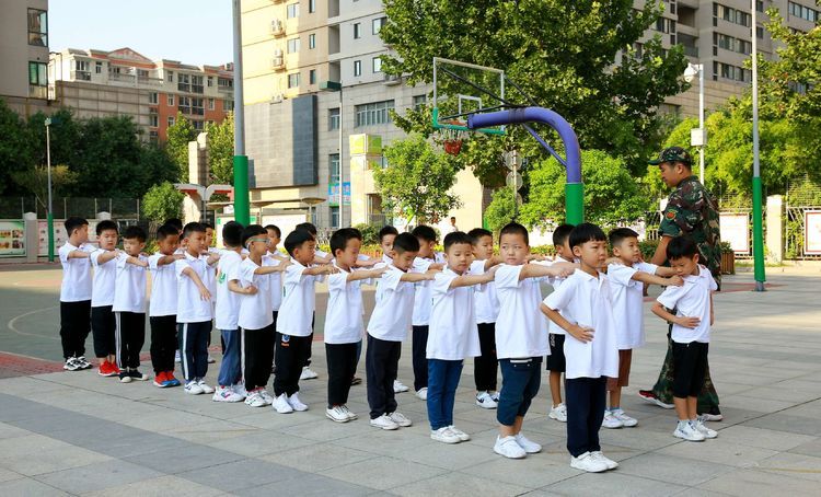 育好人口号_好人好事图片