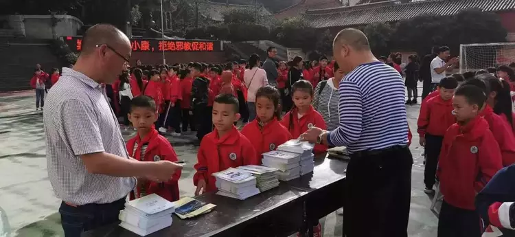 新闻速览近日泸西