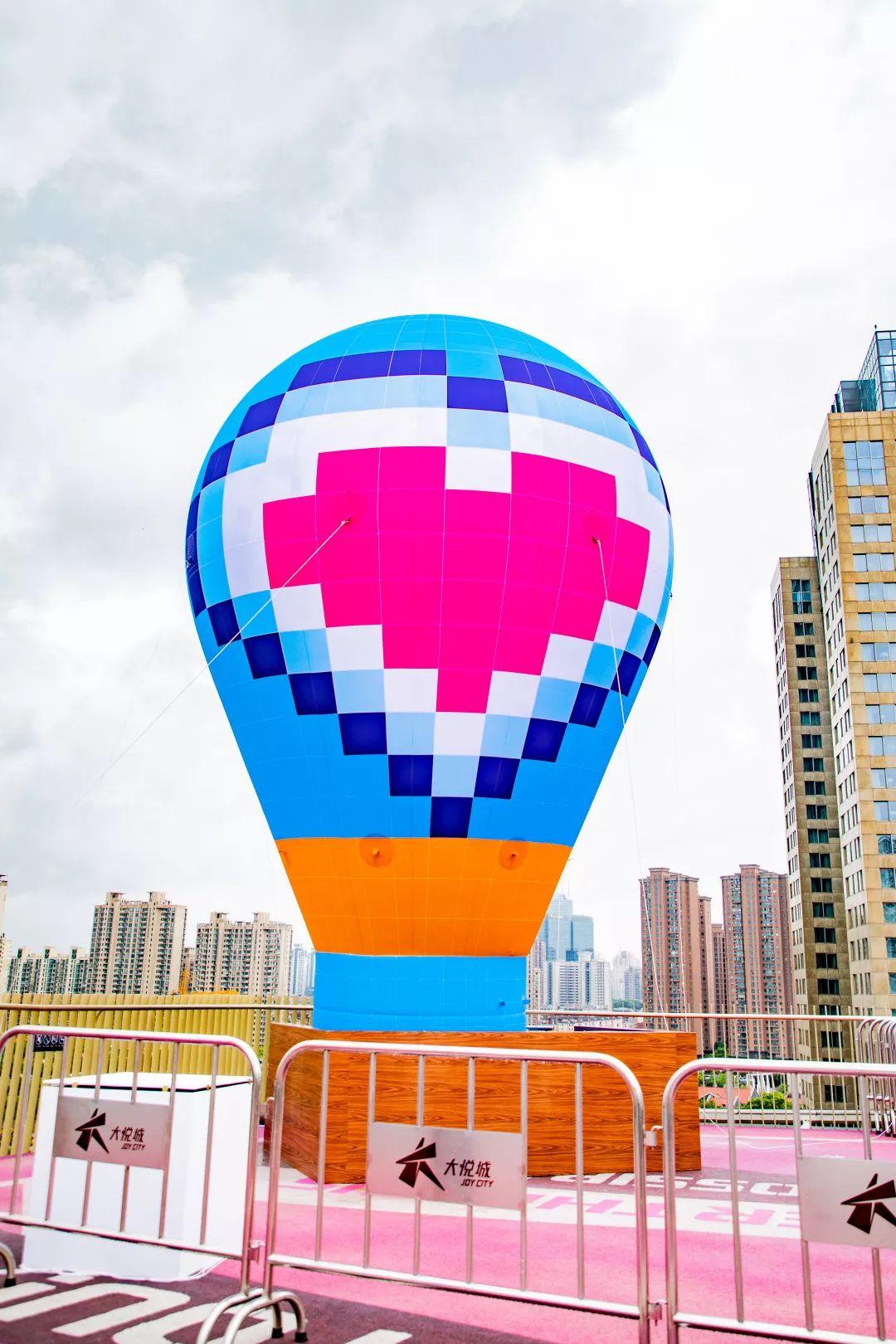 倒计时24小时!奇迹热气球空降长风大悦城,疯抢