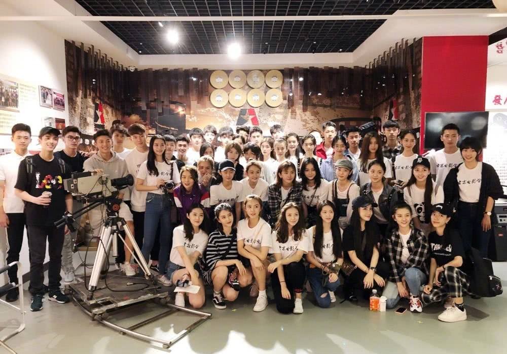 怎么样才能上北京电影学院 bf6a100d430448d49d99a5a4ad3931aa.jpeg