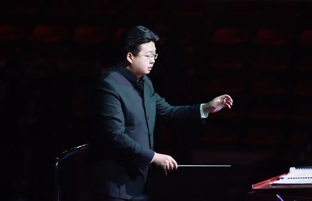 家——莱昂内尔·莫拉莱斯·阿隆索 中国青年钢琴演奏家——潘林子