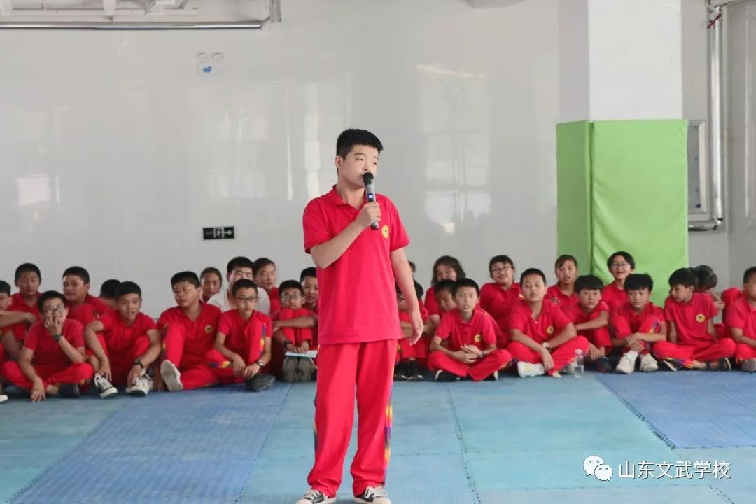 山东聊城少林武校全文部七年级迎新生联欢会