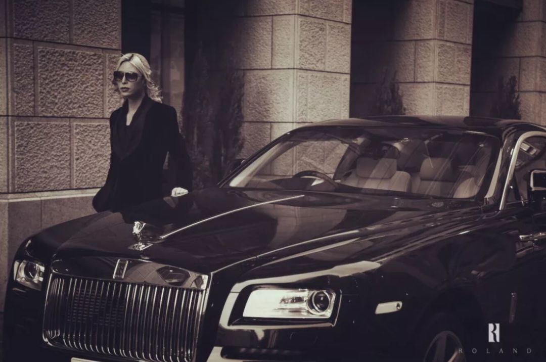 牛郎!谁厉害?日本牛郎如何3小时狂赚1亿日元!