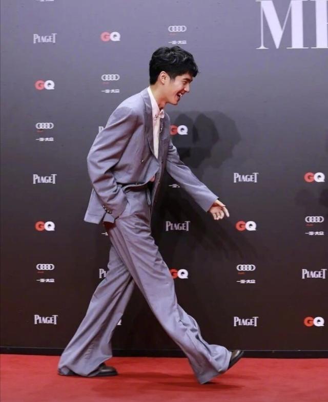 ���ֲ��ٵ͵�?ȫ�������������򿨵�������!ȴ���Ȼ�ܵ���ɱ?