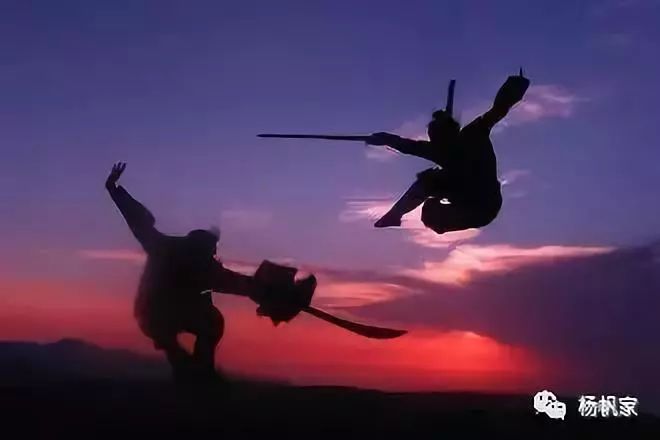 想混江湖？你还嫰了点