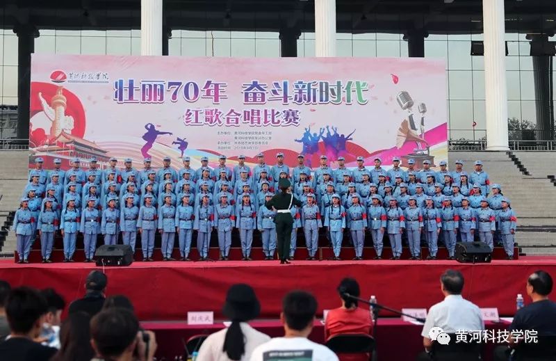 六七十年代红歌合唱 9b005265a68a41cea645858c8bcb646b.jpeg