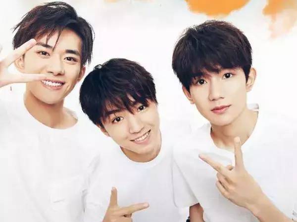 时代峰峻三代全员粉丝名 d70d7b5aff8943eda65790dd4701f873.jpeg