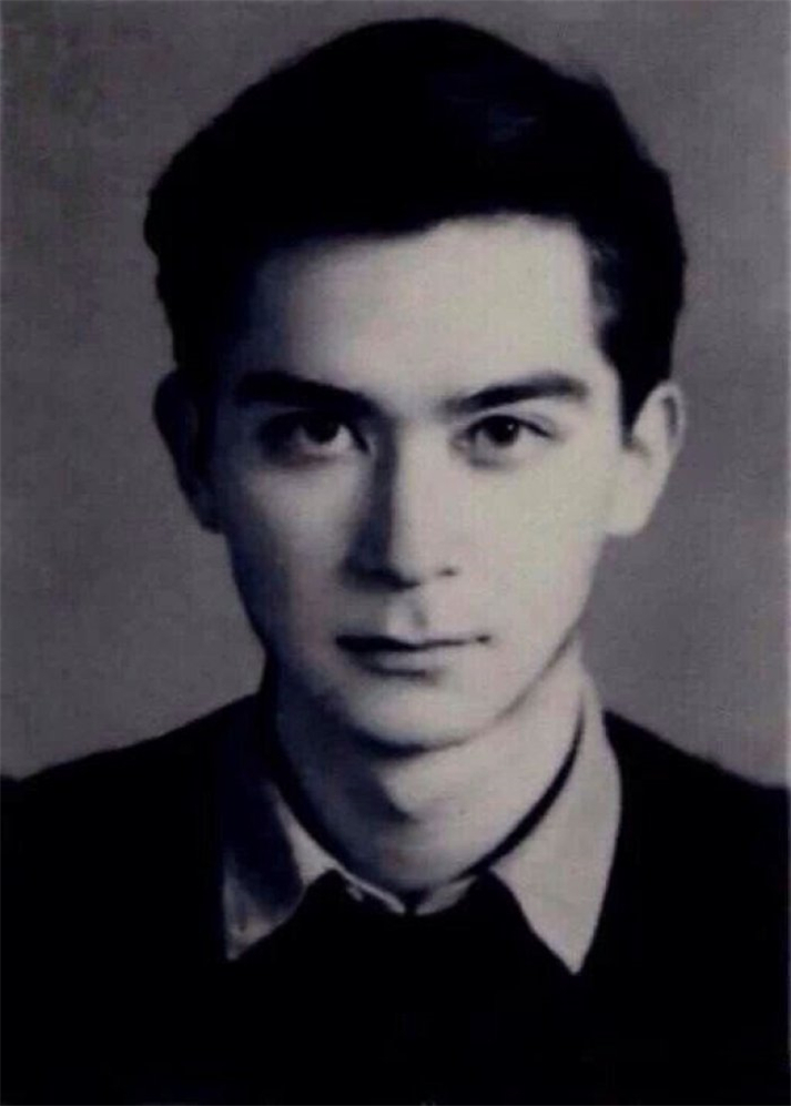 沈世钊院士生平 dfbb2142a4b04ac09e4871bc3ab250f7.jpeg