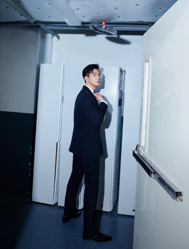 ���ֲ��ٵ͵�?ȫ�������������򿨵�������!ȴ���Ȼ�ܵ���ɱ?