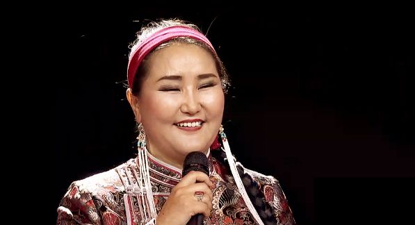 敖特根图娅唱的这首《牧歌》绝对好听!