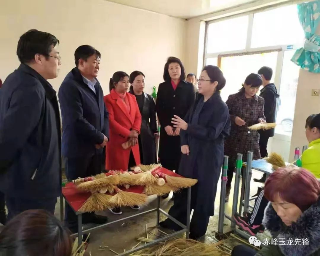 融合妇联|中国妇女报:赤峰市深度推进党建带妇