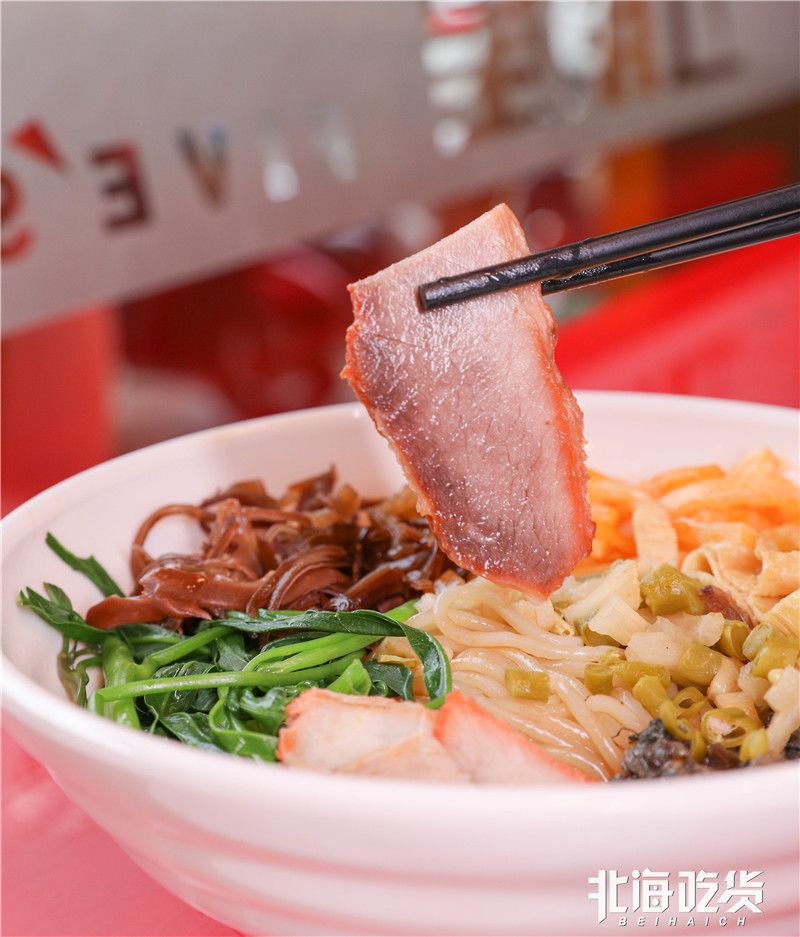 叉烧螺蛳粉                  叉烧肉,满足你大口吃肉的想法!