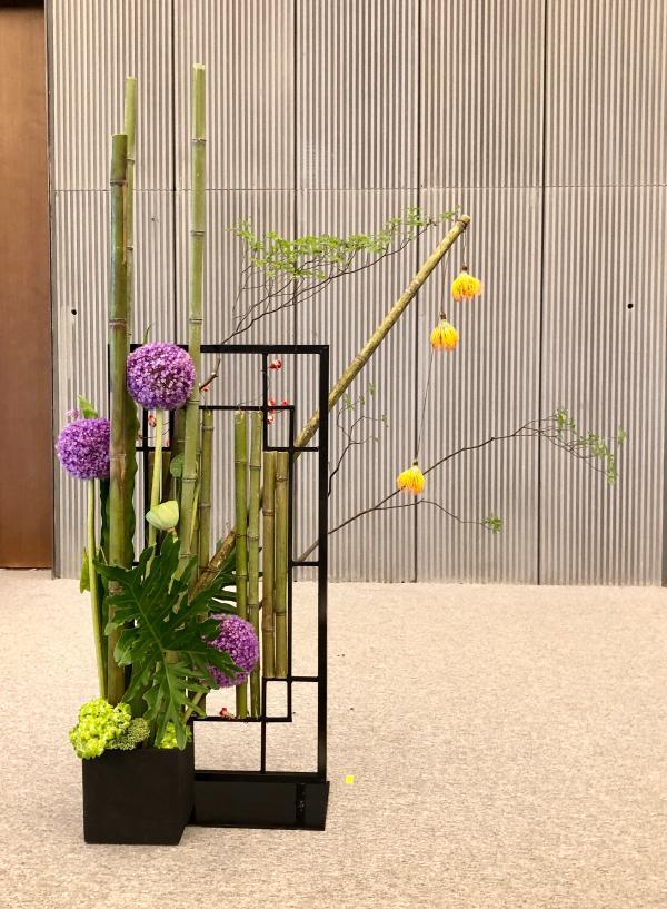 isunflower花艺学院:现代自由式插花的特点