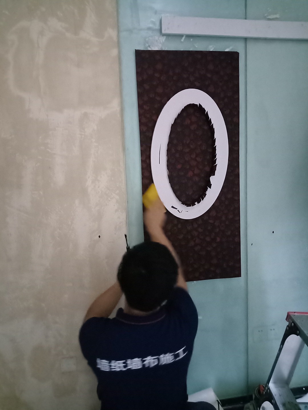 如何快速撕掉墙布 546b5ad3da194cc6bb6a710d44057046.jpeg