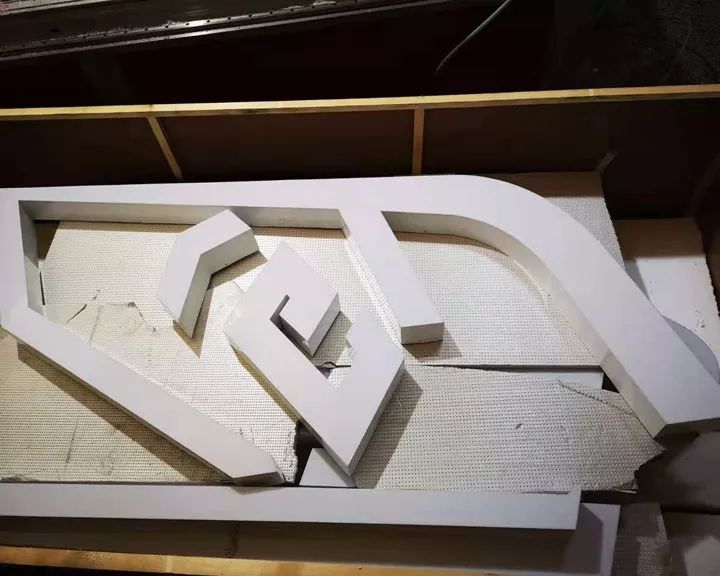 又是德邦物流!保价1万元物品碎了 只赔2000元