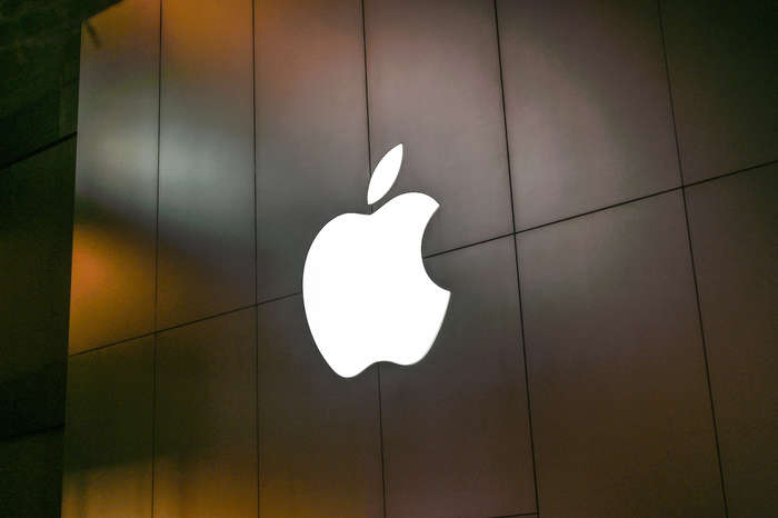 苹果秋季发布会前夕 分析师称年iphone将大改 定位