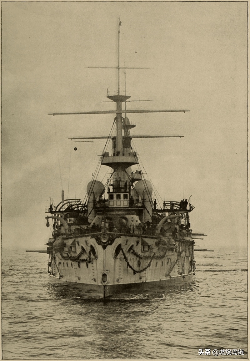 日本海军为对抗中国定远级而向英国购买的富士级战列舰