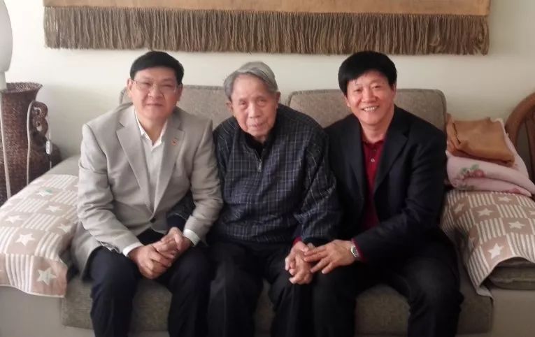 庆祝建国70周年爱国院士系列展之沈忠厚院士风采展即将开展