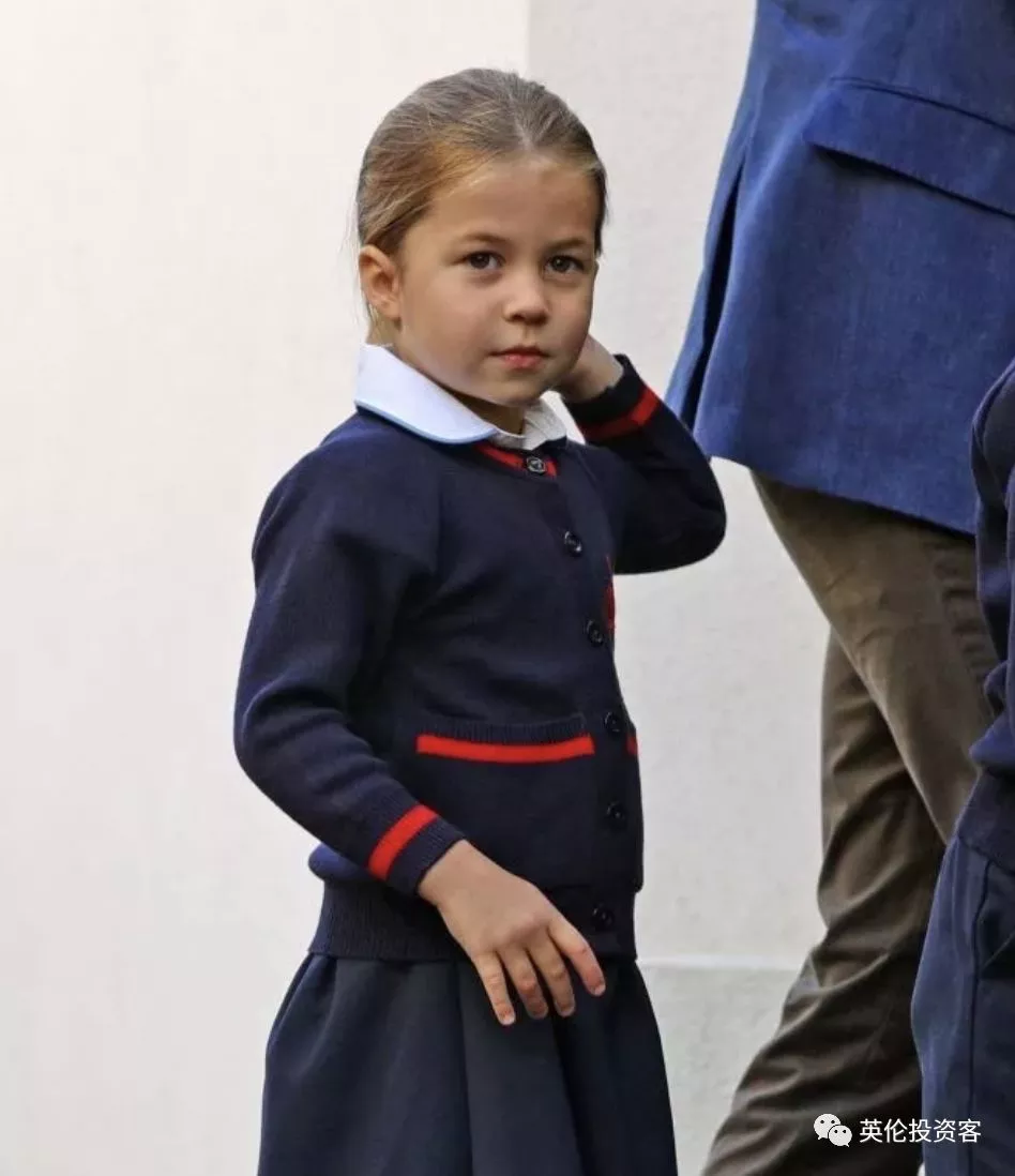 英国夏洛特小公主上学第一天,她的课表长这样