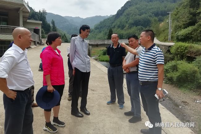 纳雍县人民政府网) 调研组一行通过实地察看化作乡枪杆岩村,安山村,羊