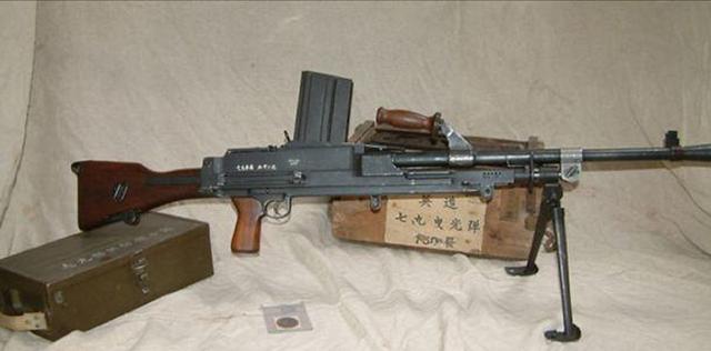 要注意，可不是捷克造机枪:“抗日神剧”常见错误，你认出来了吗