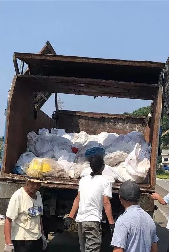 合兴人口_人口普查图片(2)