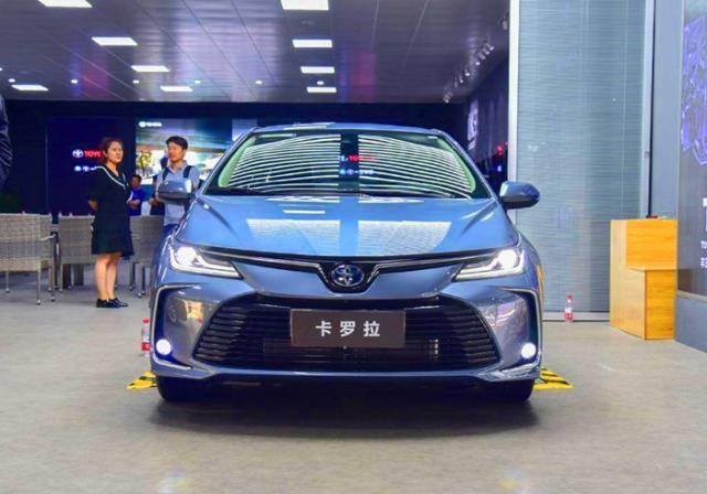 标配8气囊,简评新款卡罗拉优缺点