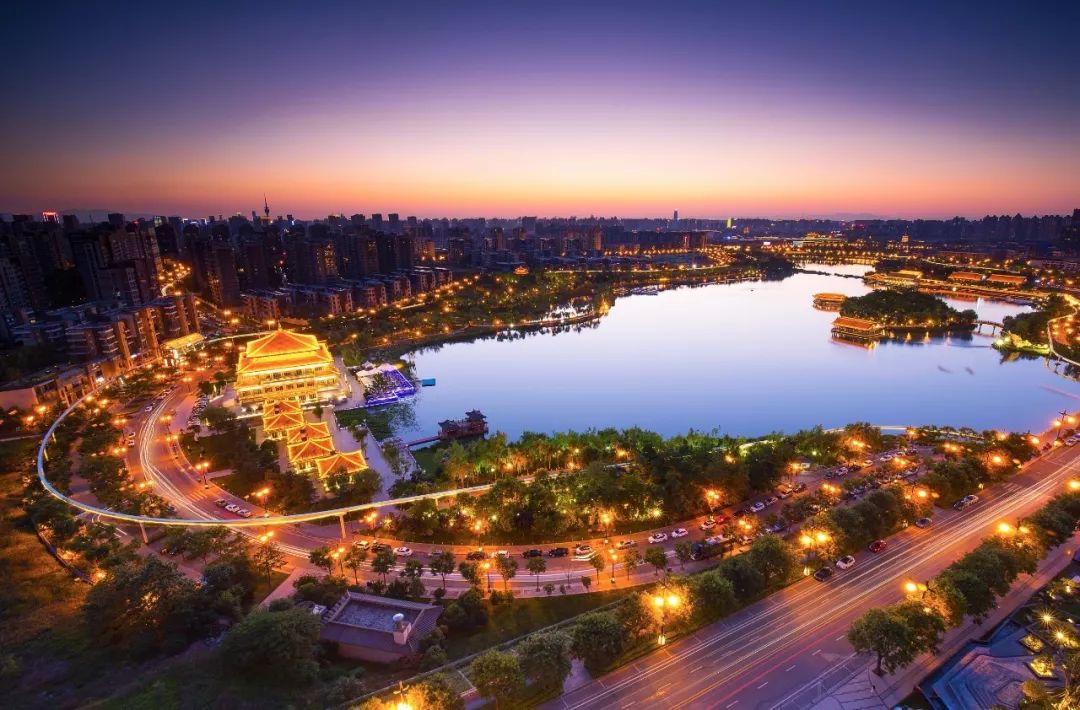 动我们在不老古城西安、大西北的腰杆子兰州、中国夏都西宁,推介惠东。西安兰州西宁3日至6日,我们先后在