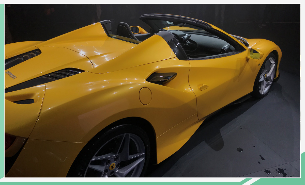 488敞篷版继任者 全新法拉利f8 spider实车亮相