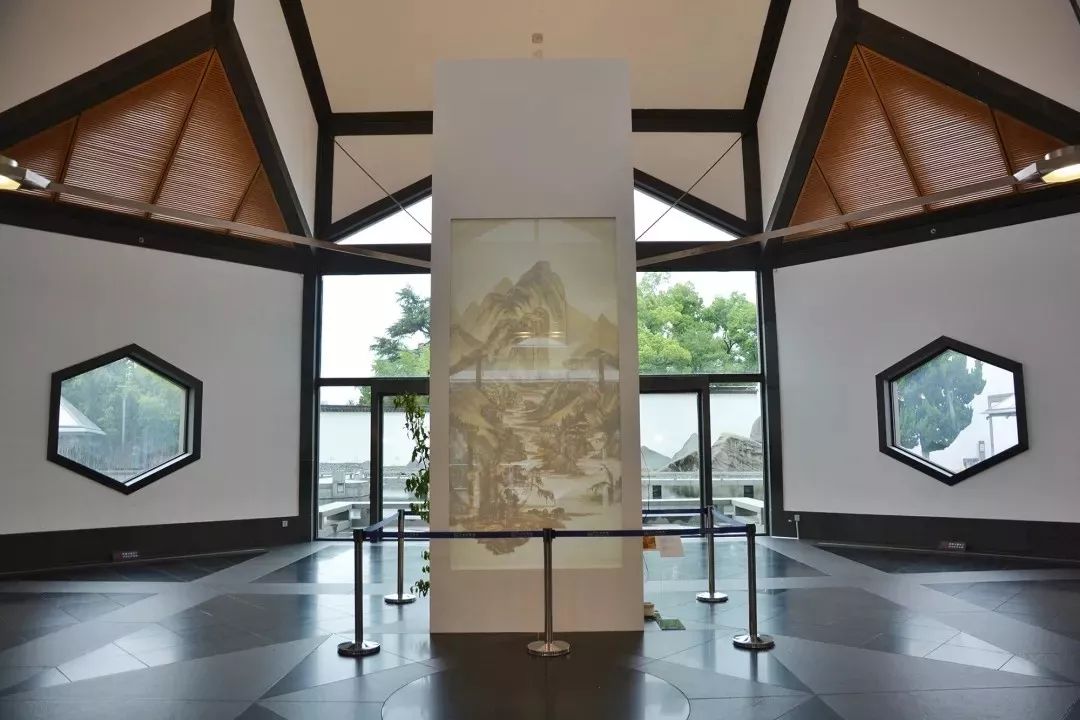 画屏的传统与未来:在苏州博物馆看古代屏风与当代荧屏