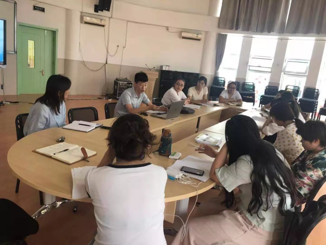 品格教育主要内容 063362b8d0d442f48a065824a6ec0571.jpeg