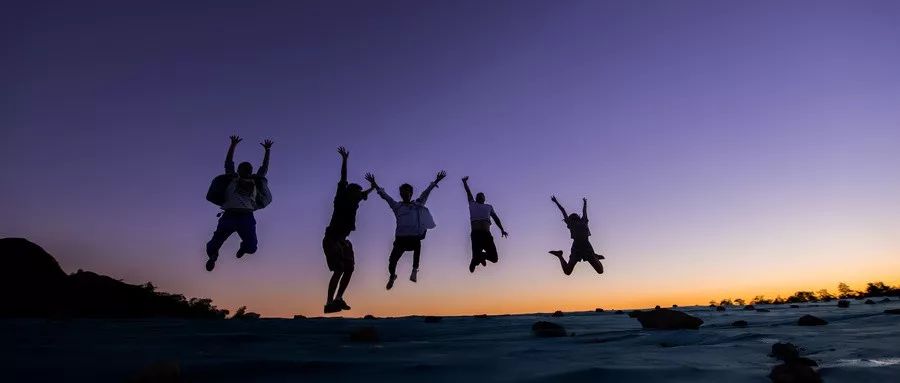 如何让自己更自信强大 09c7c5dfbd834f8d9c6477b6f9968313.jpeg