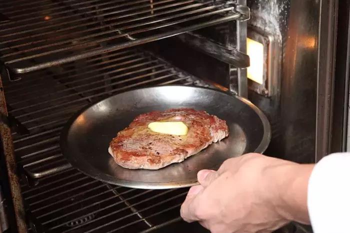 牛排两面煎!你知道时间应该怎么抓才准?