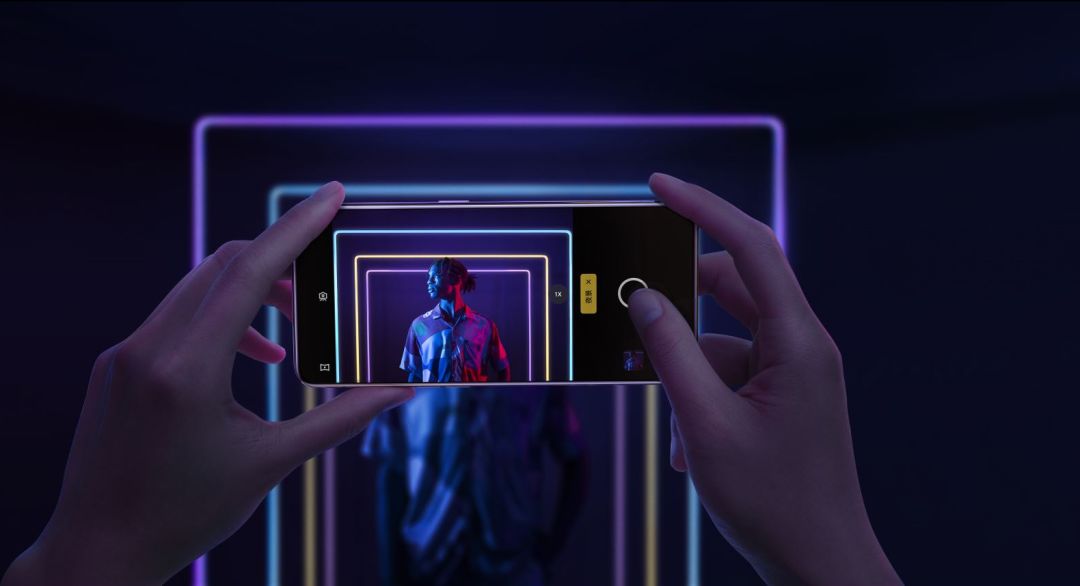 苹果发布会直播视频入口 4c4c43e7d8e04b70bdf51f59b4229bc0.jpeg