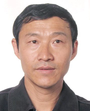 关于敦促6名刑拘在逃犯罪嫌疑人投案自首的通告