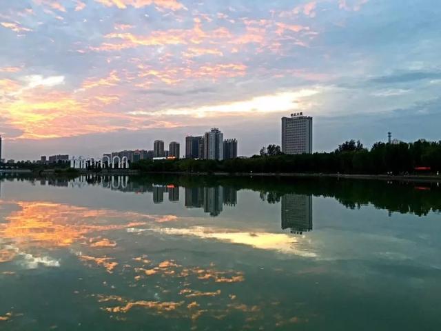 济源2019年经济总量_济源职业技术学院(2)