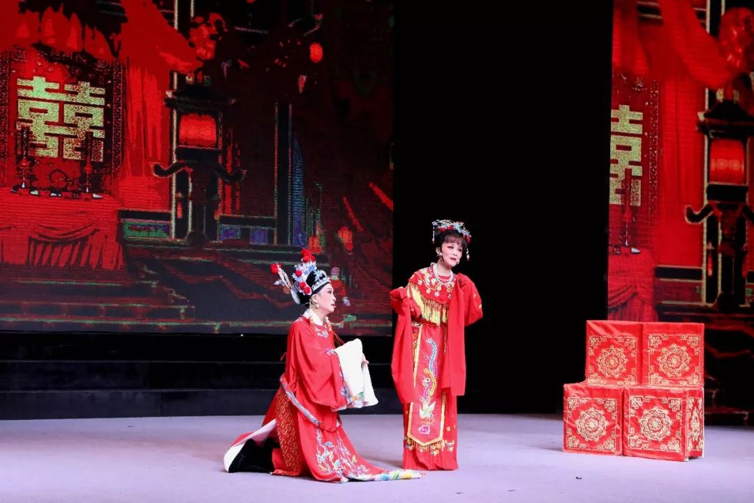 民女名叫冯素珍简谱_万里挑一,得中状元 刚刚就在安庆(2)